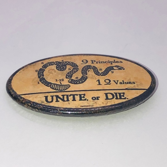 Button Pins - Picture 1 of 6